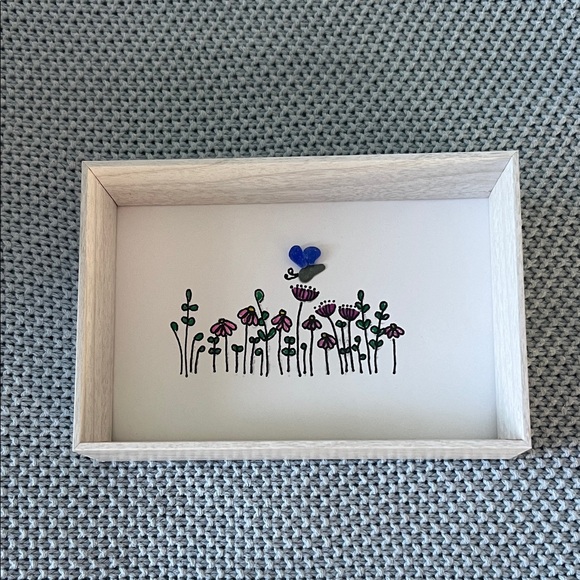 Other - Floral Design with Pebble and Sea glass butterfly